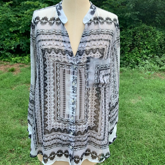 Aztec Geometric Sheer Blouse - Picture 14 of 16